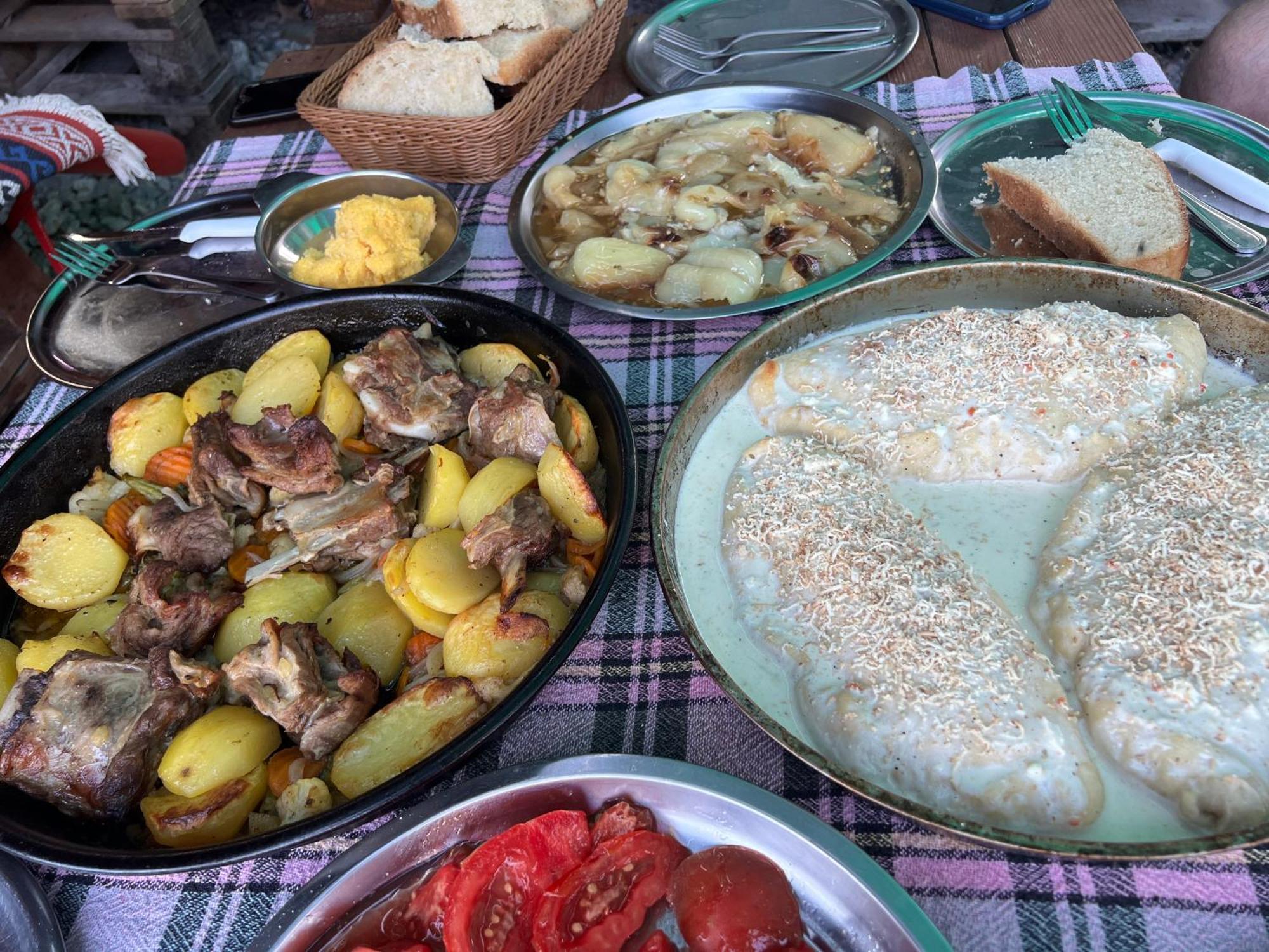 مبيت وإفطار Gornji Lukomir Kod Kapetana Tea المظهر الخارجي الصورة